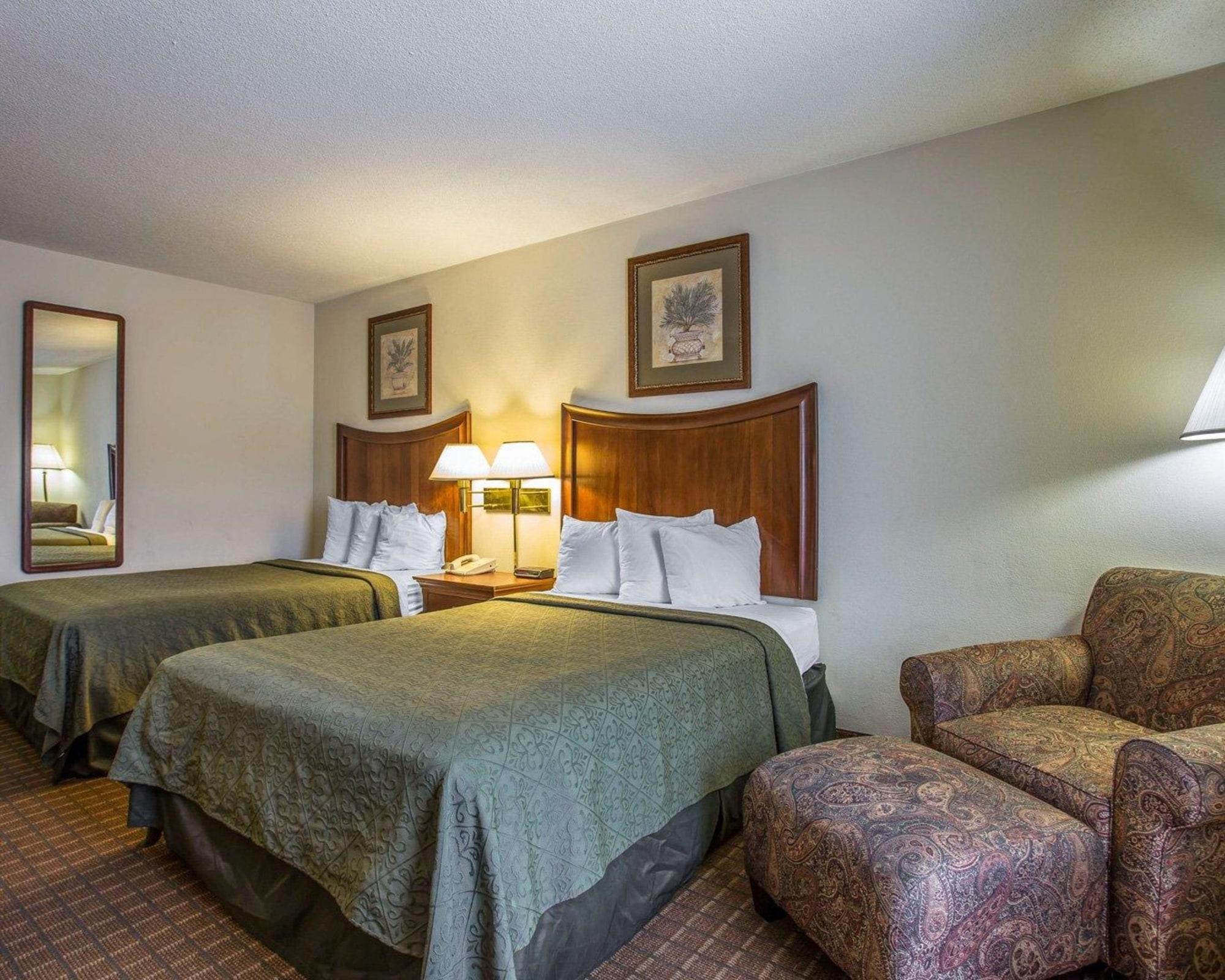 Quality Inn Fort Jackson Колумбія Екстер'єр фото