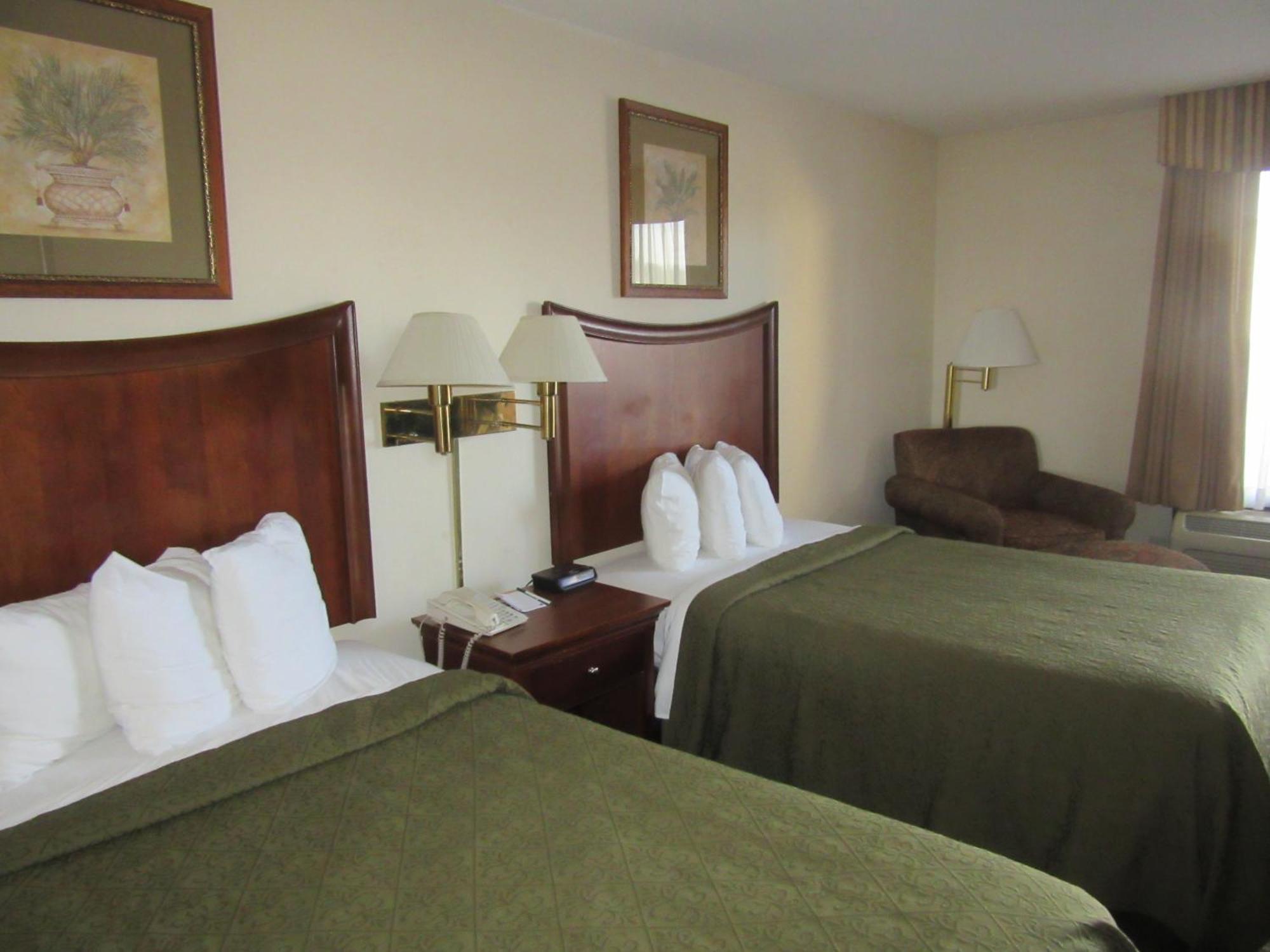 Quality Inn Fort Jackson Колумбія Номер фото