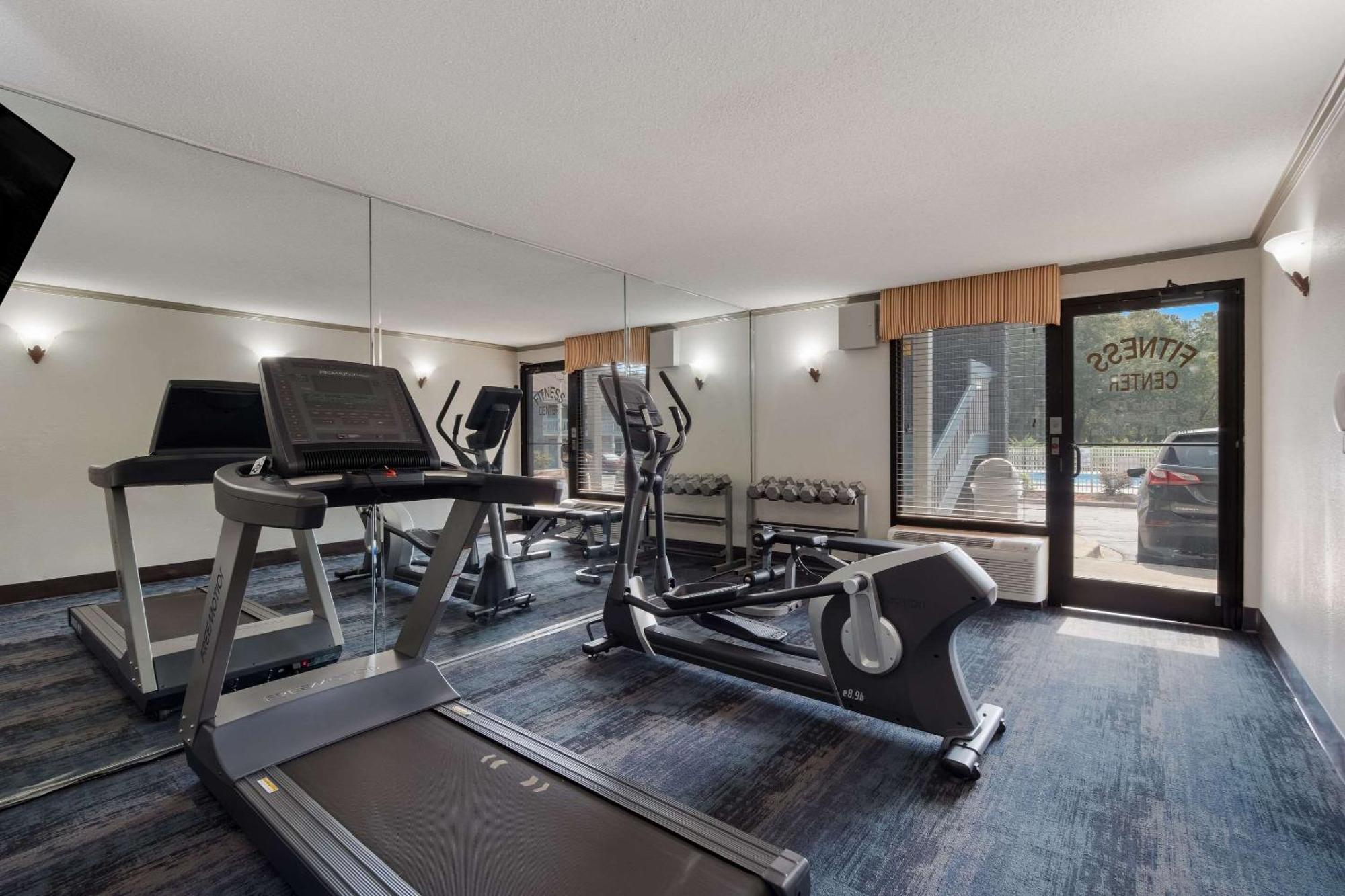 Quality Inn Fort Jackson Колумбія Екстер'єр фото