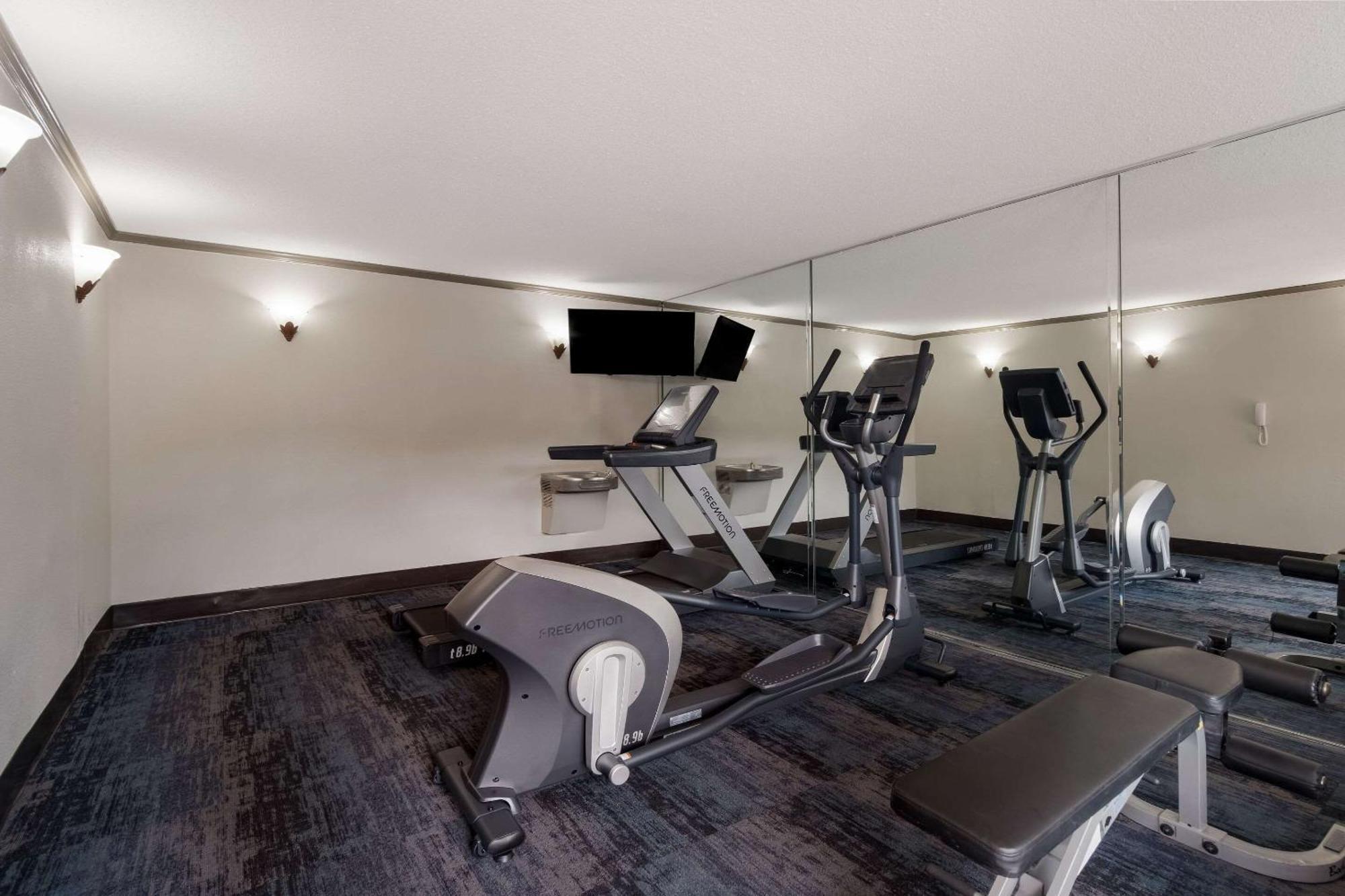 Quality Inn Fort Jackson Колумбія Екстер'єр фото