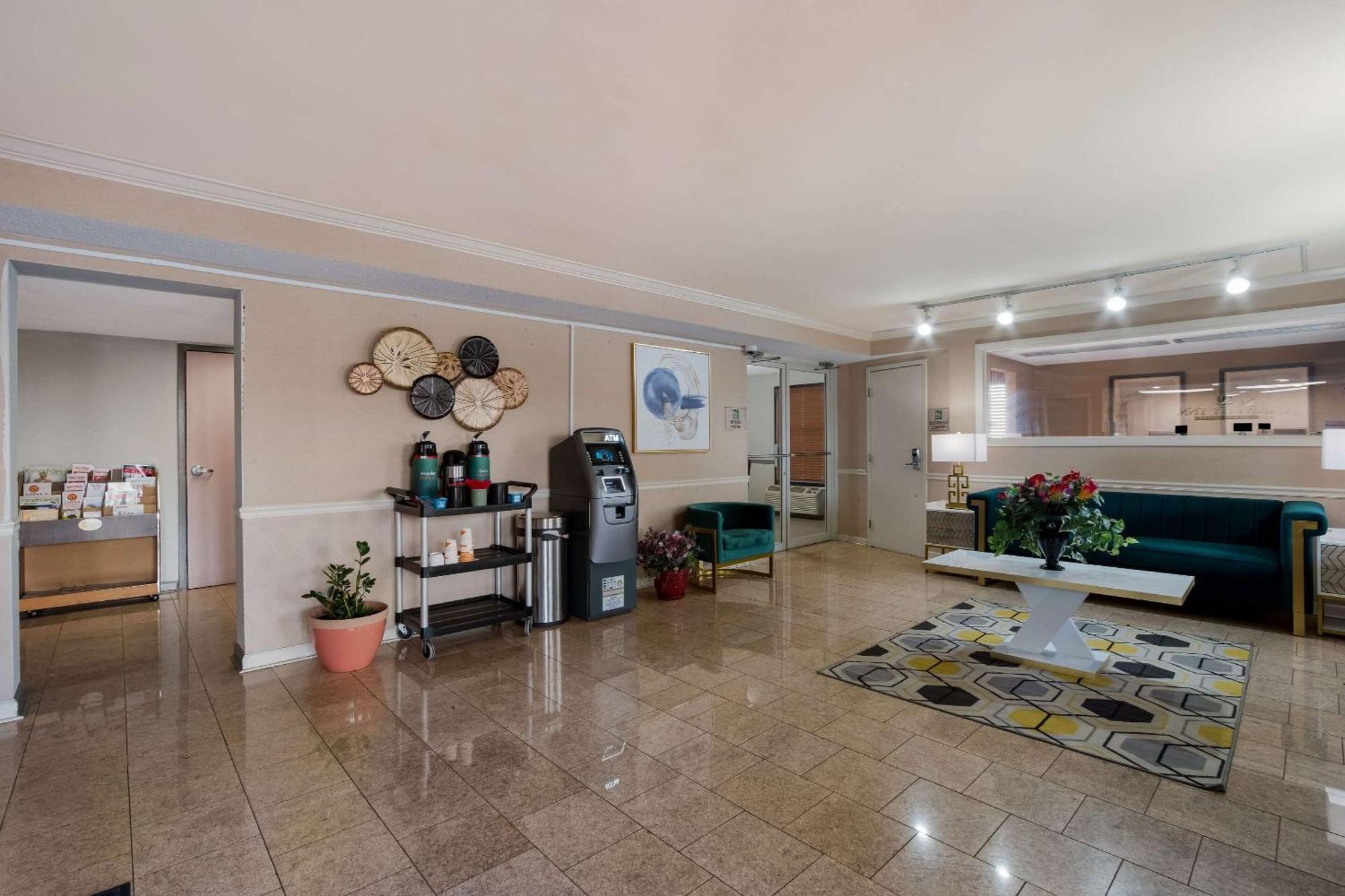 Quality Inn Fort Jackson Колумбія Екстер'єр фото